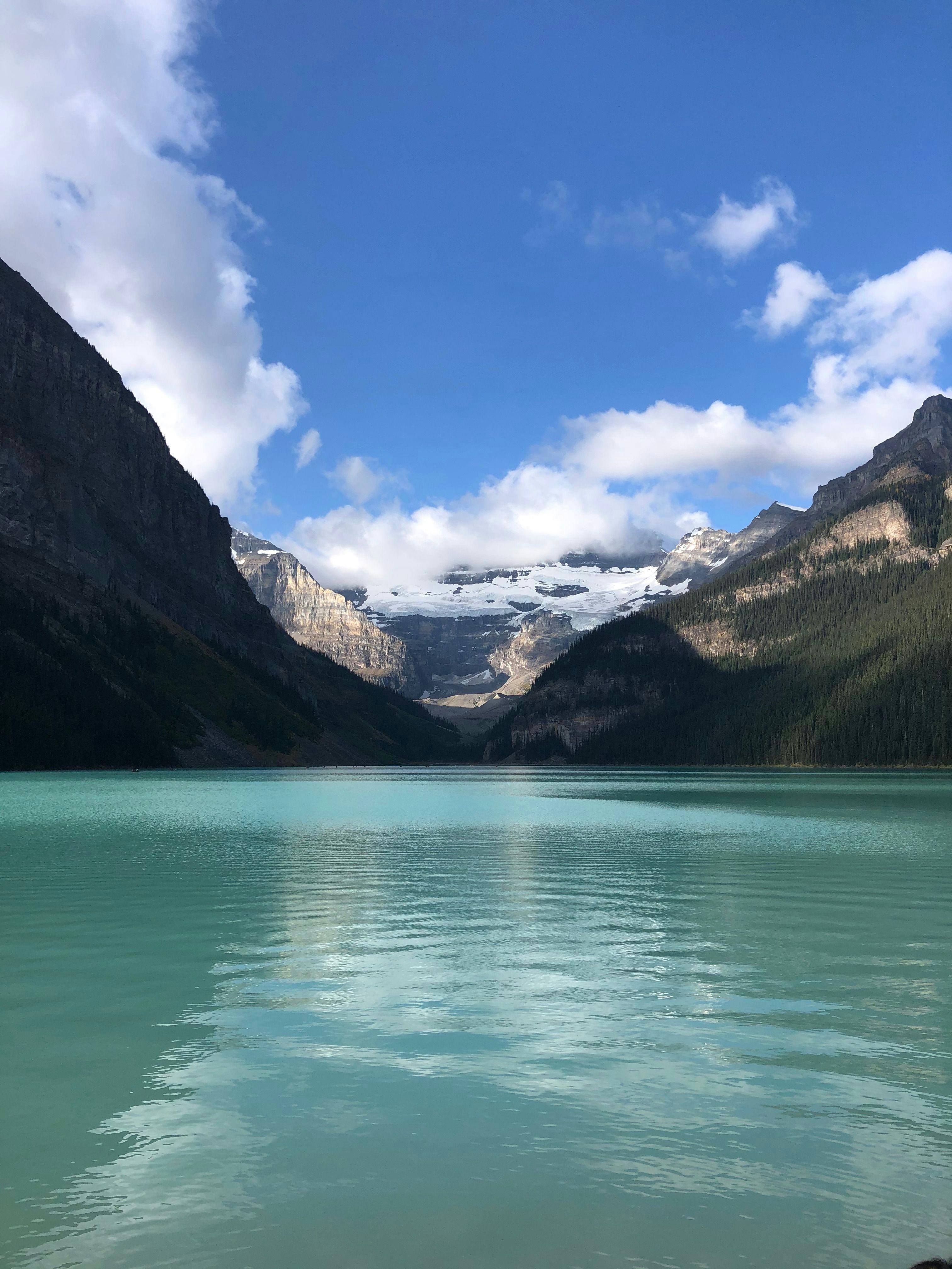 Image 1 of Rent a canoe at Lake Louise .