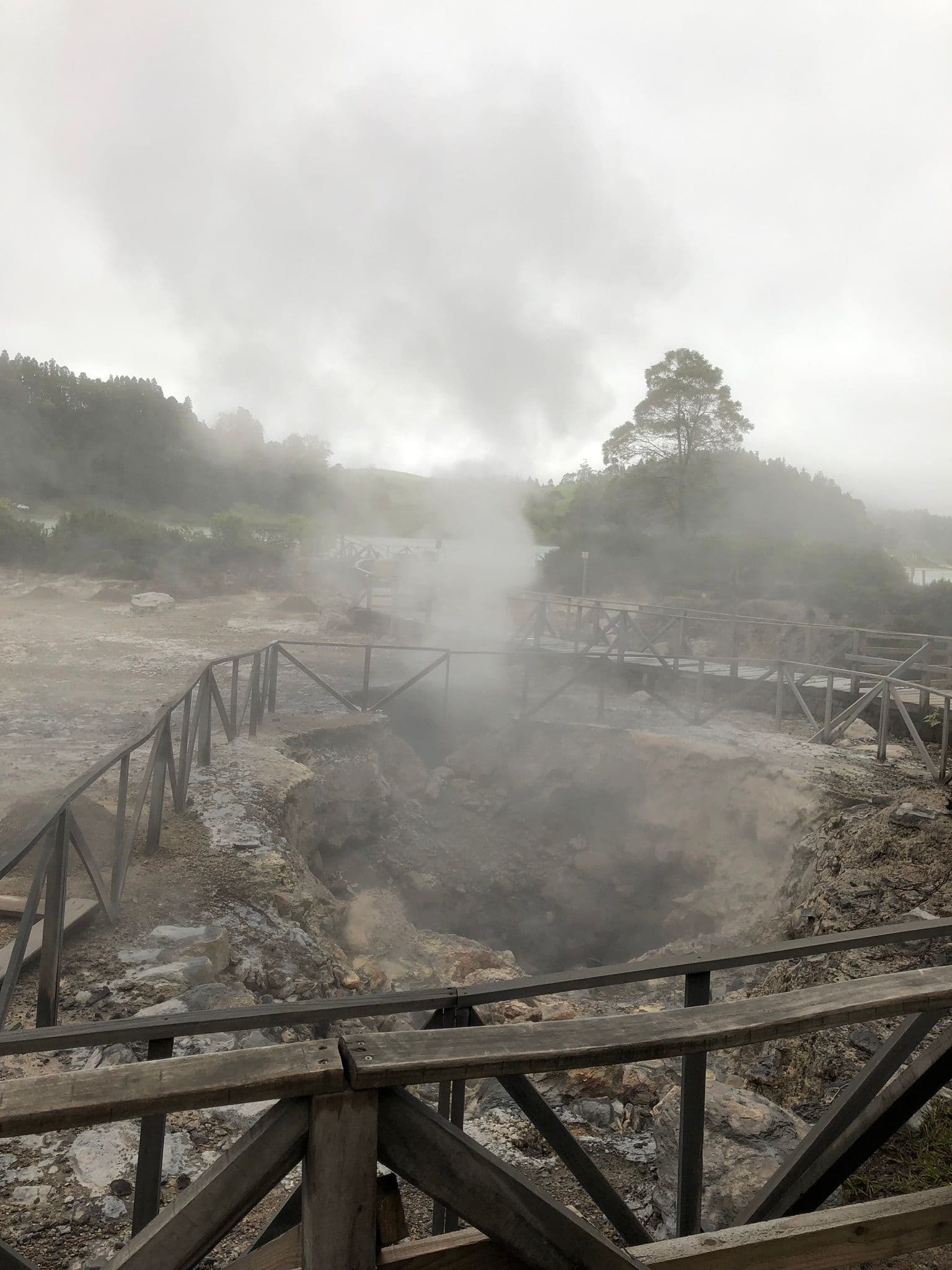 Image 1 of Furnas - Caldeiras.